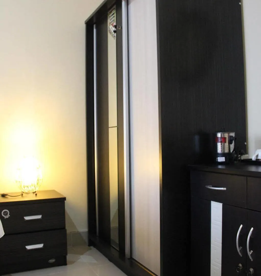 Beji Ayu Homestay Seminyak   Seminyak (Bali)